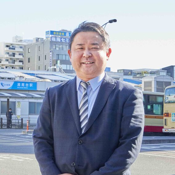 課長 鈴木 康明さん