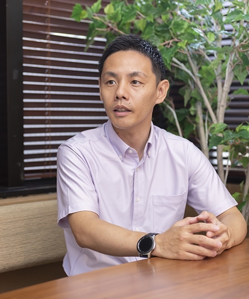 営業課長 美馬士勇斗