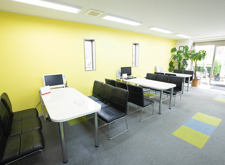株式会社アースリード