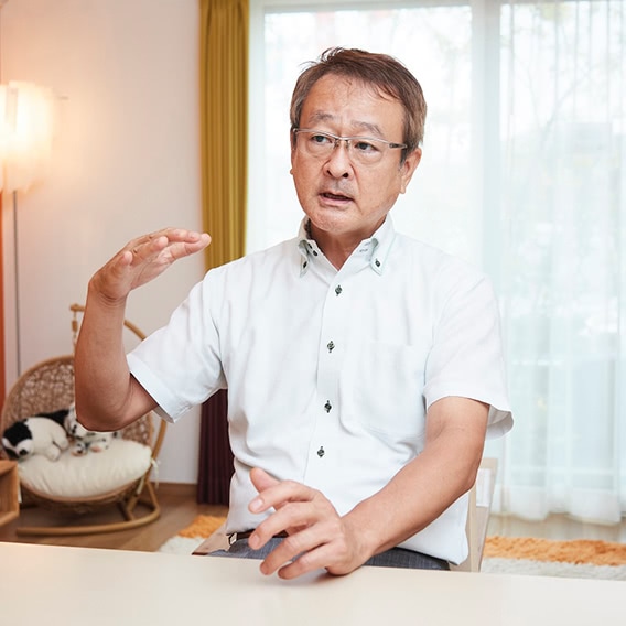 望月拓史さん