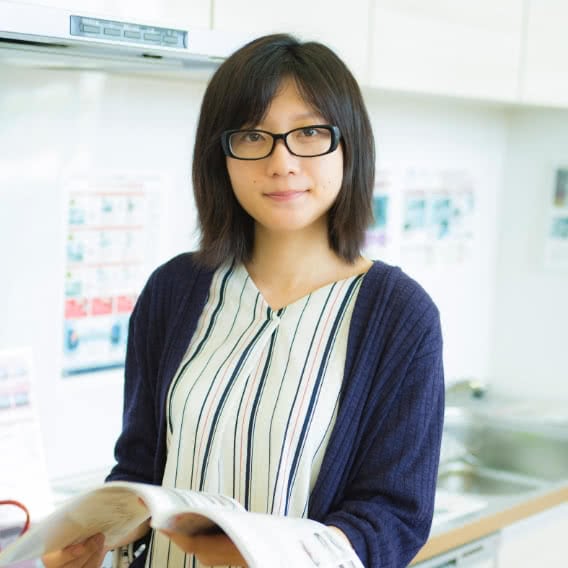 お客様係 松尾莉沙さん<