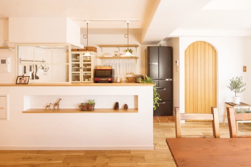 木を生かしたワンランク上のカフェ風の住まい