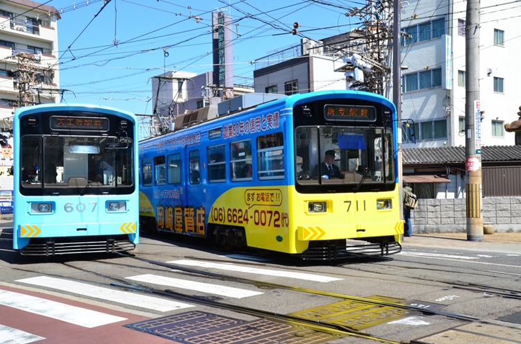 「チン電」の愛称で知られる阪堺電車。