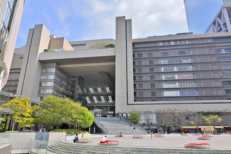JR大阪駅