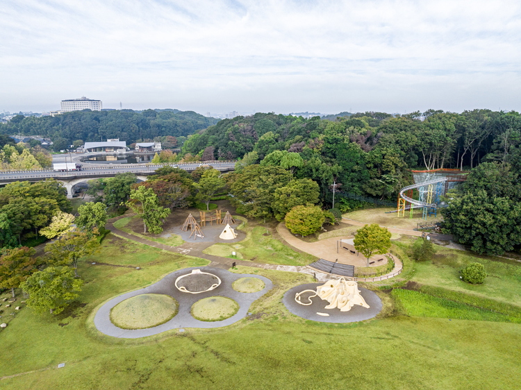 光と風の広場