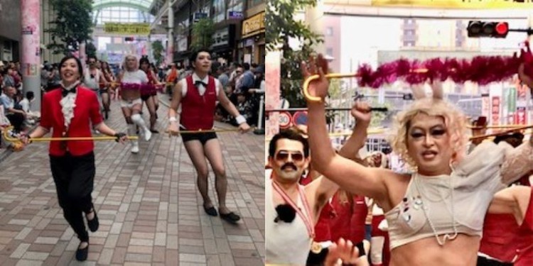 思い思いの衣装を身に着けたグループが楽しげに踊りまわる仮装隊
画像提供：ともに赤羽一番街商店街振興組合