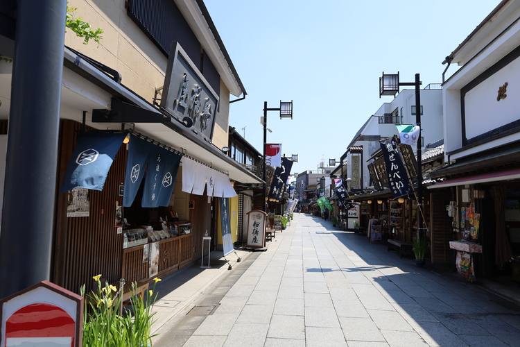 柴又帝釈天門前参道商店街