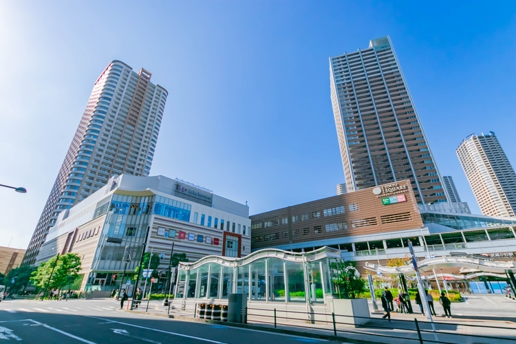 武蔵小杉駅とタワーマンション