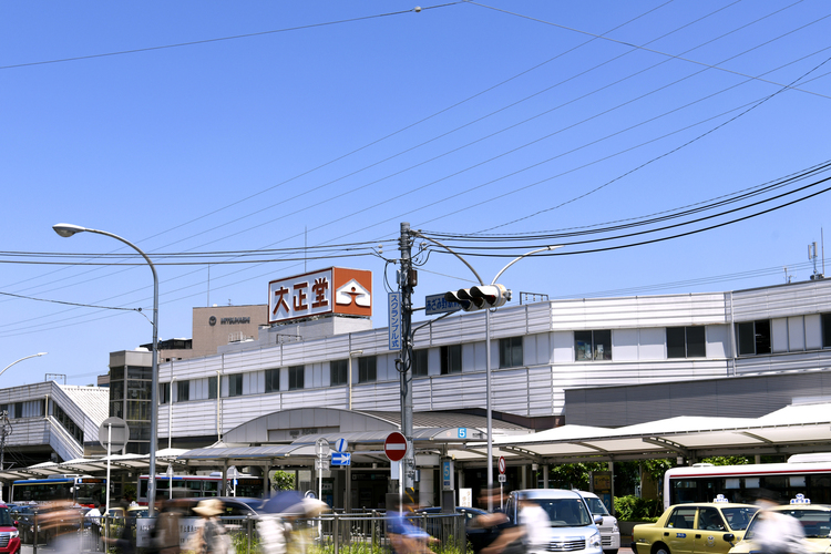 あざみ野駅前の様子