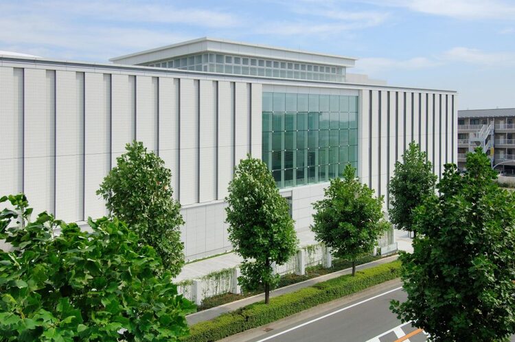 横浜市民ギャラリーあざみ野の外観
