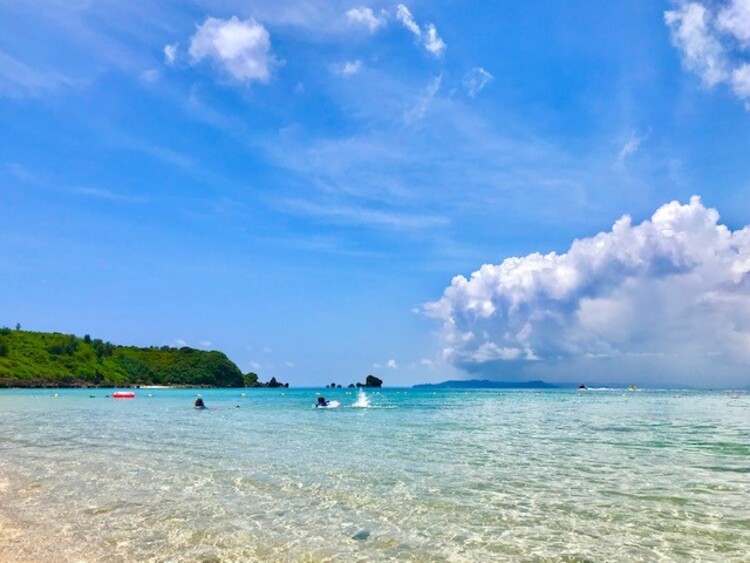 サーフィンが大好きなとーぴーさんにとって、沖縄は最適な移住先だったそう