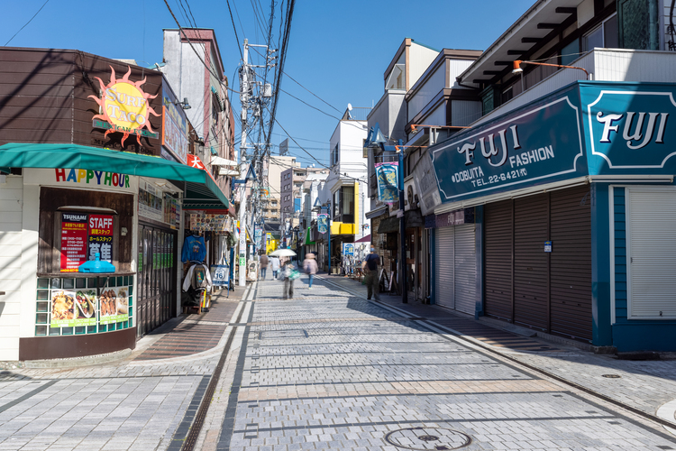 ドブ板通り商店街