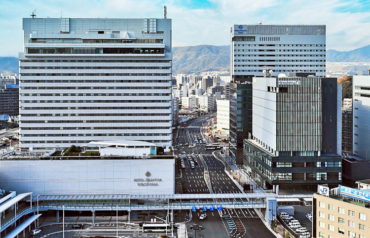 JR広島駅北口