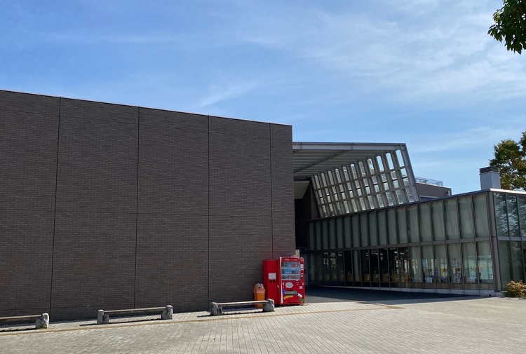 我孫子市生涯学習センター「アビスタ」
写真提供：我孫子市