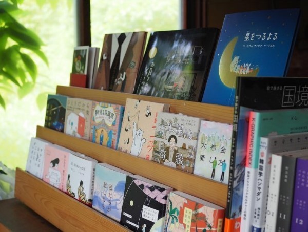 【私の移住ストーリー】～学生時代から憧れていた北海道十勝に移住して移動本屋を経営～長谷川さんのケース
