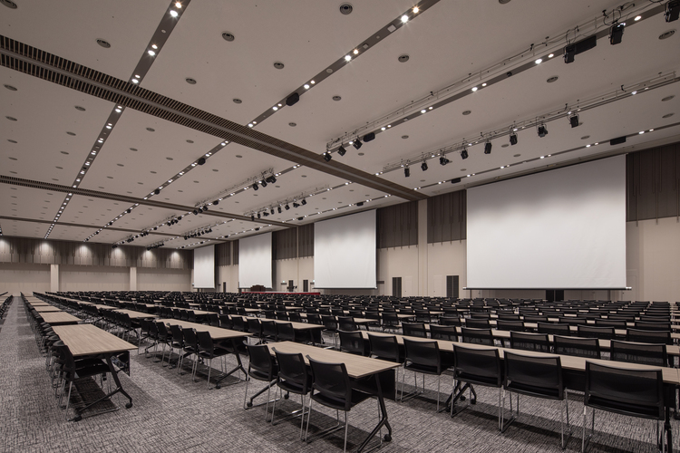 さまざまなイベントやセミナーを開催している