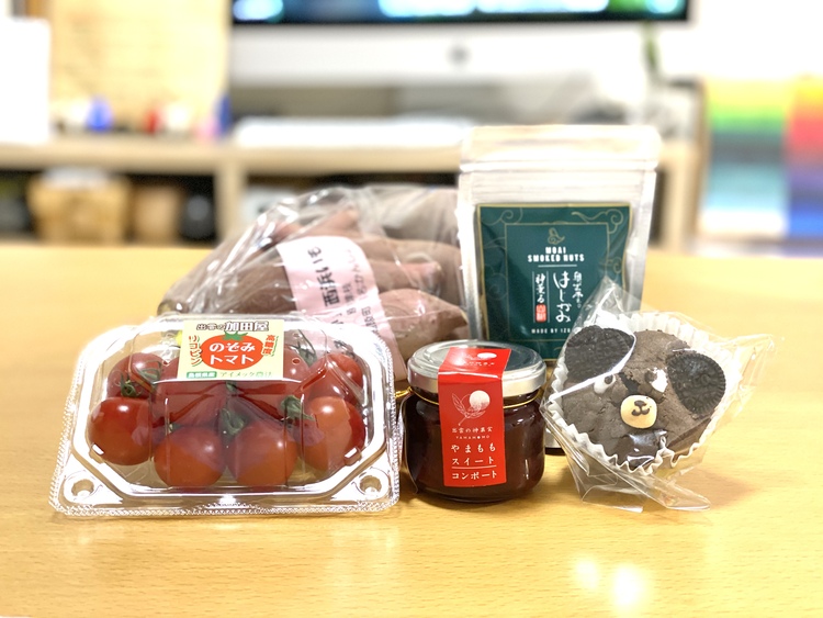 出雲市で開催されたイベントに出店した際、もらったり購入した地元の特産品