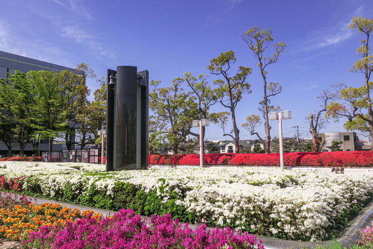芦屋市役所前の庭園【阪神芦屋駅】