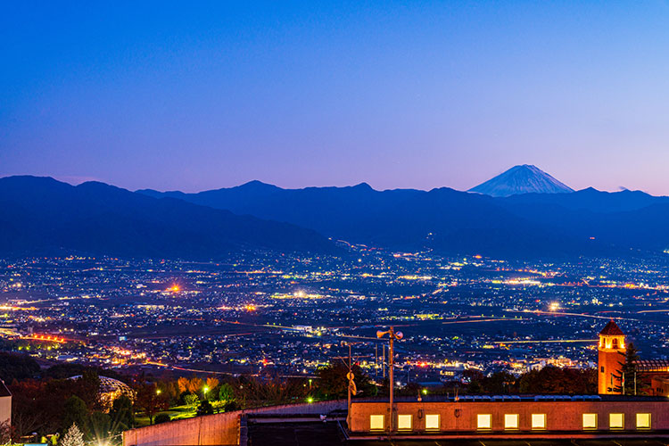 笛吹川フルーツ公園から望む夜景