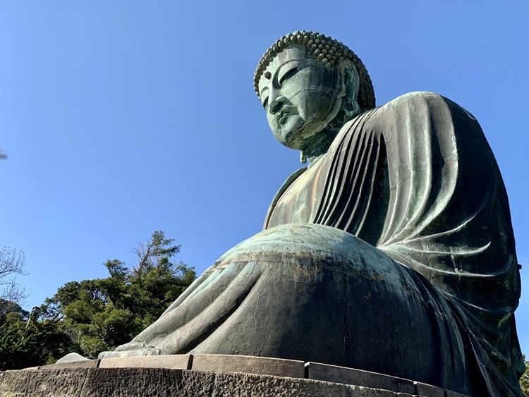 有名な高徳院の鎌倉大仏。