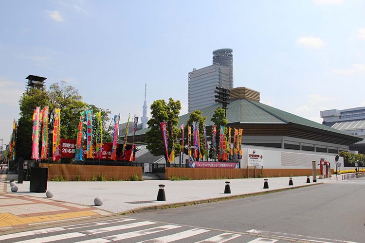 両国国技館